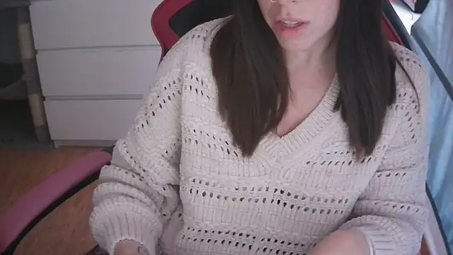 LunaGuerraxx online show from 04.01.26