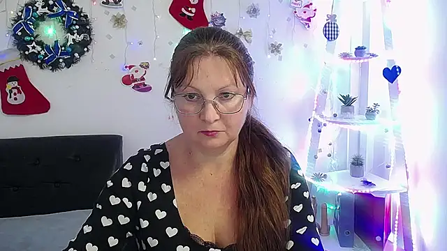 Snapshot of VanessaHotts chatting on 01.09.25 VanessaHotts online show from 01.09.25