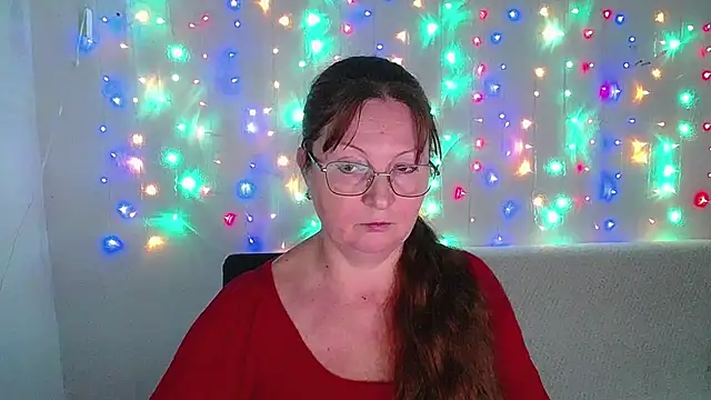 Snapshot of VanessaHotts chatting on 01.14.25 VanessaHotts online show from 01.14.25