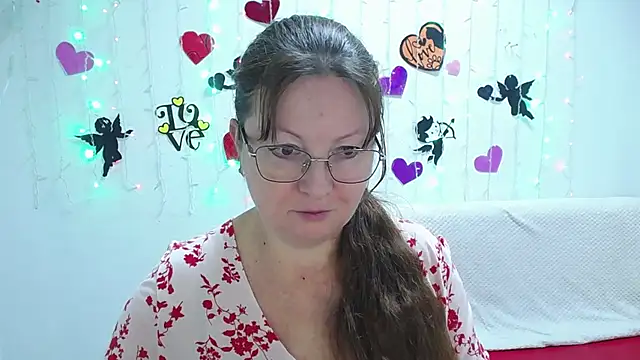 Snapshot of VanessaHotts chatting on 01.31.25 VanessaHotts online show from 01.31.25