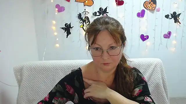 Snapshot of VanessaHotts chatting on 03.03.25 VanessaHotts online show from 03.03.25