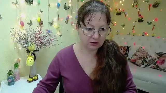 VanessaHotts online show from 04.10.26