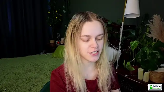 Snapshot of lady_bellaa chatting on 12.27.24 lady bellaa online show from 12.27.24