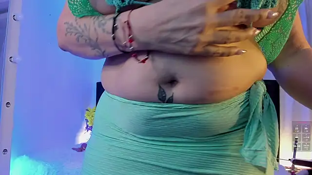 lonely shewolf online show from 02.18.25