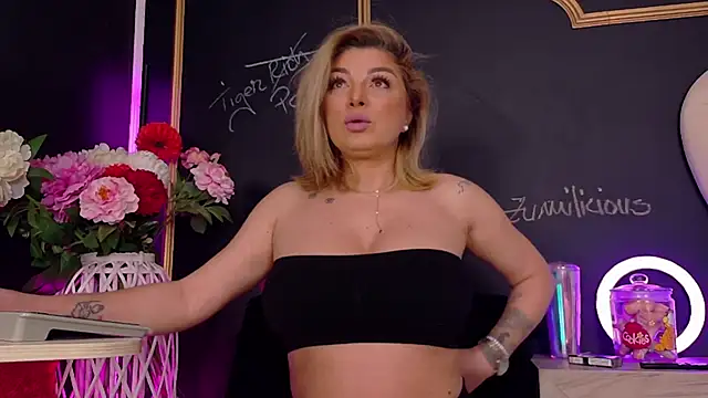 DeeaDiamondd online show from 01.10.26