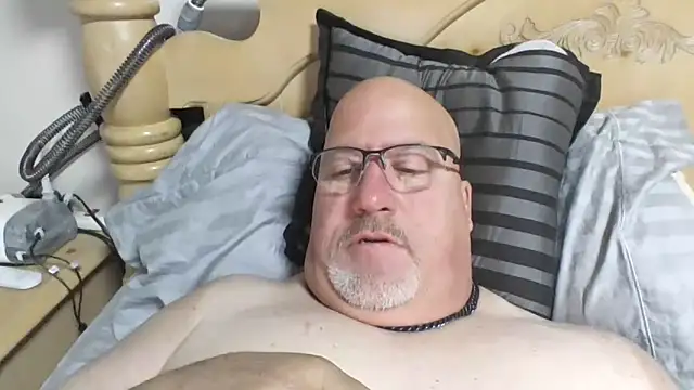 Bigbear0563 online show from 11.06.25