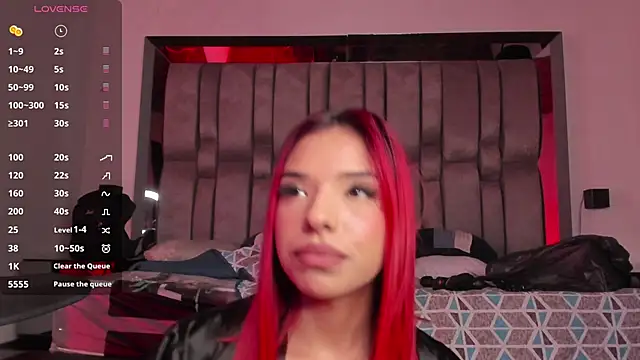 Emmily Savage online show from 12.21.24