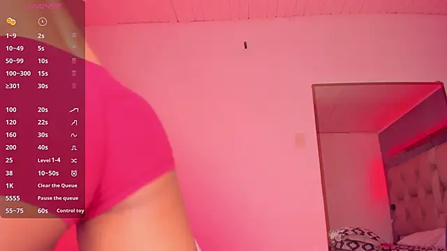 Emmily Savage online show from 01.17.25