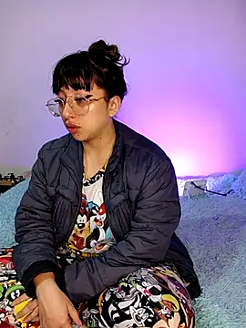 Piafisher1 online show from 11.27.25