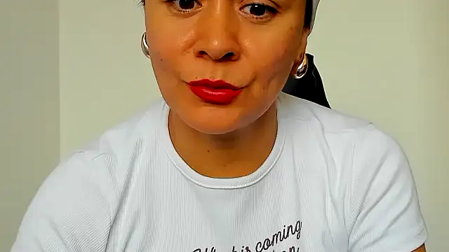 Snapshot of Sami_Hotie1 chatting on 02.18.26 Sami Hotie1 online show from 02.18.26