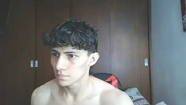 aresholland online show from 11.05.25