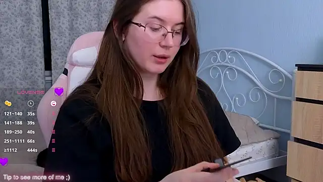 Snapshot of __Samer_ chatting on 03.13.25 Samer online show from 03.13.25