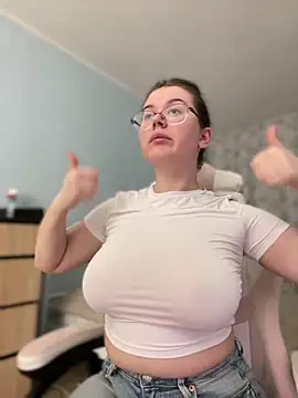 Snapshot of __Samer_ chatting on 03.15.25 Samer online show from 03.15.25