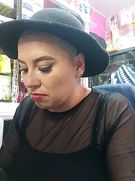 TamySweetness online show from 03.13.25