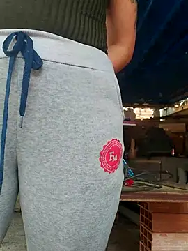 TamySweetness online show from 03.15.25