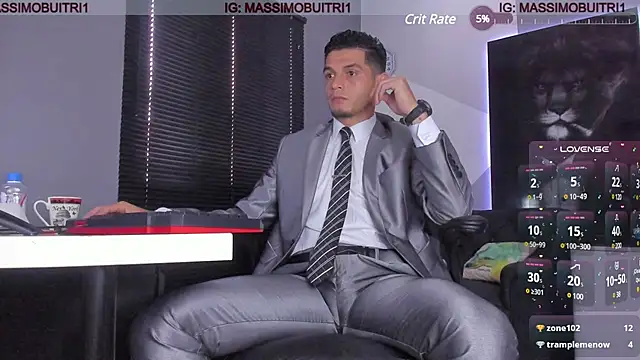 Snapshot of massimo_g chatting on 02.18.25 massimo g online show from 02.18.25