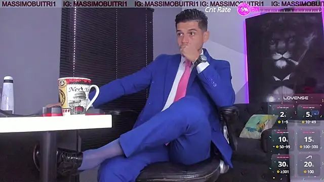 Snapshot of massimo_g chatting on 03.07.25 massimo g online show from 03.07.25