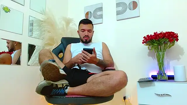 mathew vidal1 online show from 10.10.25