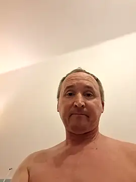 Snapshot of BlondeMisi chatting on 03.24.26 BlondeMisi online show from 03.24.26