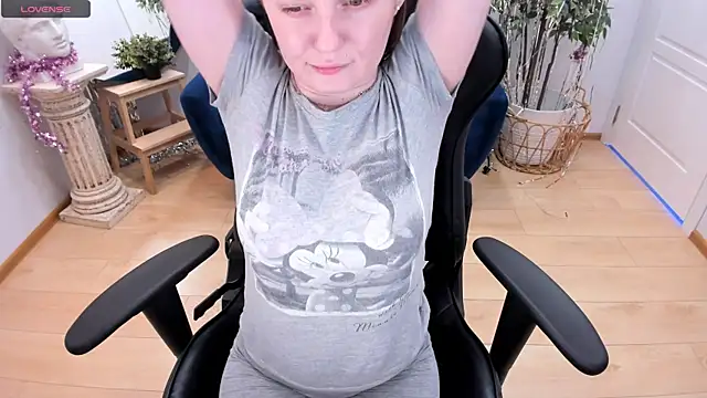 JannaVerdi  online show from 01.06.25