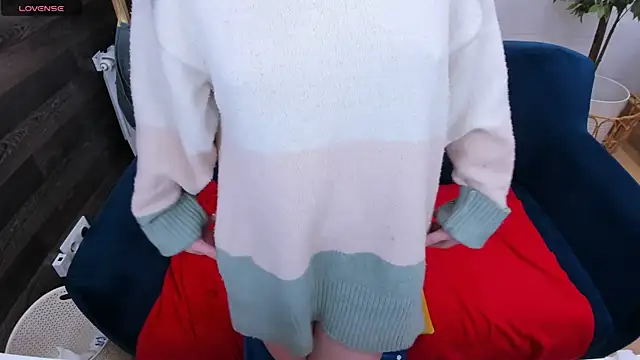 JannaVerdi  online show from 02.26.25