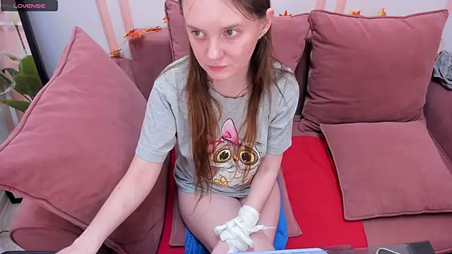 JannaVerdi  online show from 10.28.25