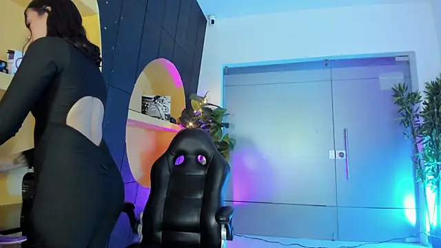 LucianaCarter online show from 02.09.25