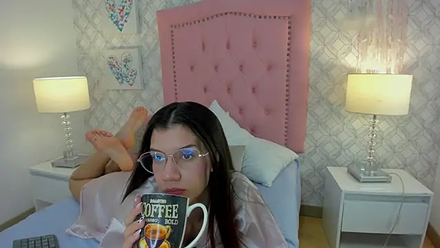 Steffany Palmer online show from 10.15.25