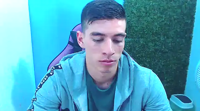 Snapshot of DEIBY_BABY chatting on 12.03.24 DEIBY BABY online show from 12.03.24