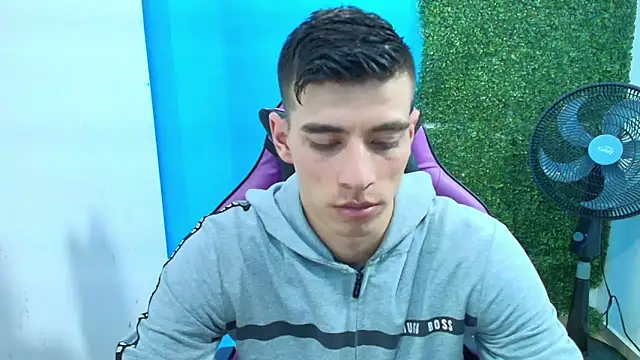 Snapshot of DEIBY_BABY chatting on 02.01.25 DEIBY BABY online show from 02.01.25