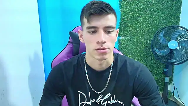 Snapshot of DEIBY_BABY chatting on 02.03.25 DEIBY BABY online show from 02.03.25