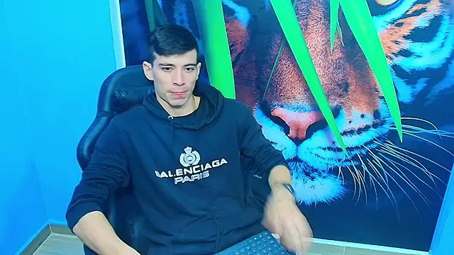 Snapshot of DEIBY_BABY chatting on 09.18.25 DEIBY BABY online show from 09.18.25