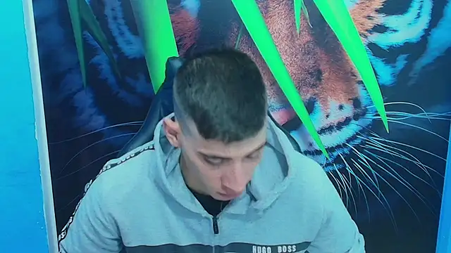 Snapshot of DEIBY_BABY chatting on 09.30.25 DEIBY BABY online show from 09.30.25