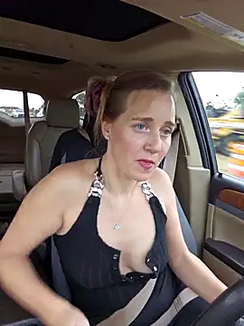 SkyelarSommer online show from 03.16.25