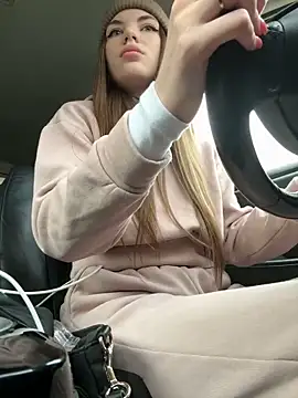 Snapshot of _i_have_cookies1 chatting on 01.19.25  i have cookies1 online show from 01.19.25