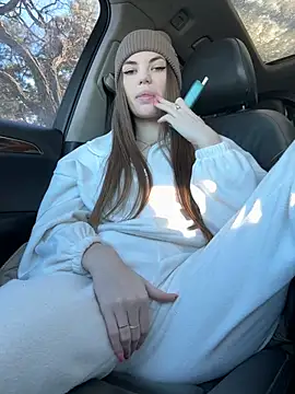 Snapshot of _i_have_cookies1 chatting on 02.08.25  i have cookies1 online show from 02.08.25