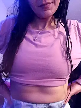 LissaThompsom online show from 12.18.24