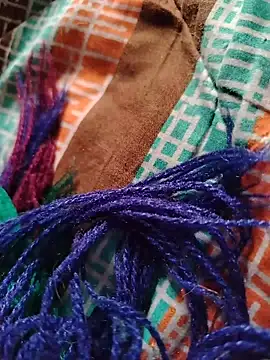 LissaThompsom online show from 12.15.25