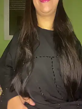 Snapshot of Mayacrayzi chatting on 04.30.26 Mayacrayzi online show from 04.30.26