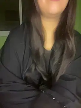 Snapshot of Mayacrayzi chatting on 05.03.26 Mayacrayzi online show from 05.03.26