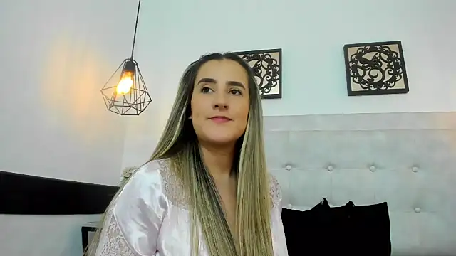 Hanna86 online show from 01.14.25