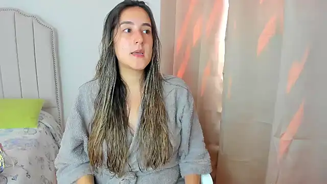 Hanna86 online show from 10.21.25