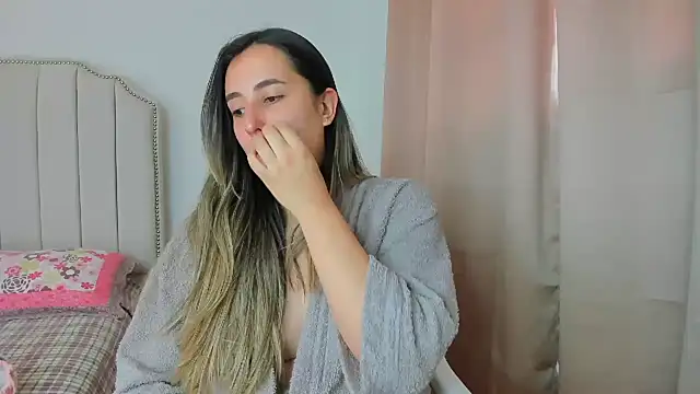 Hanna86 online show from 11.21.25