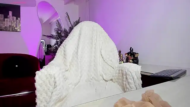 NebetColin online show from 09.22.25