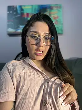 croftsmila online show from 12.29.24