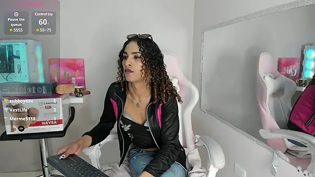 Snapshot of StefanyMiler chatting on 03.22.25 StefanyMiler online show from 03.22.25