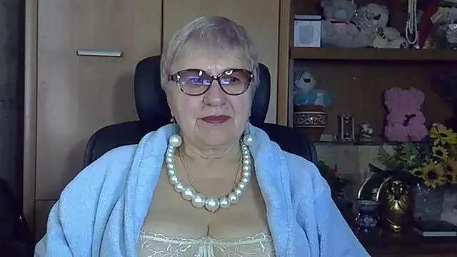 SweetCherry27 online show from 11.24.25