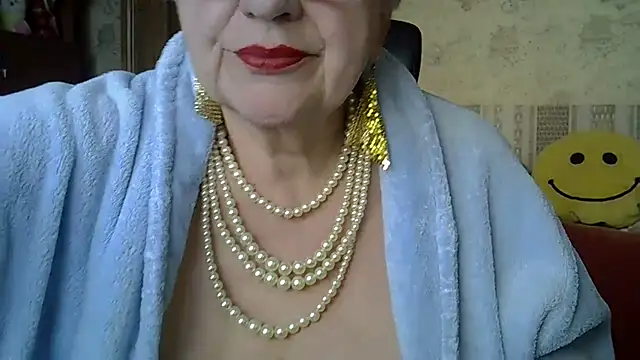 Snapshot of SweetCherry27 chatting on 04.20.26 SweetCherry27 online show from 04.20.26