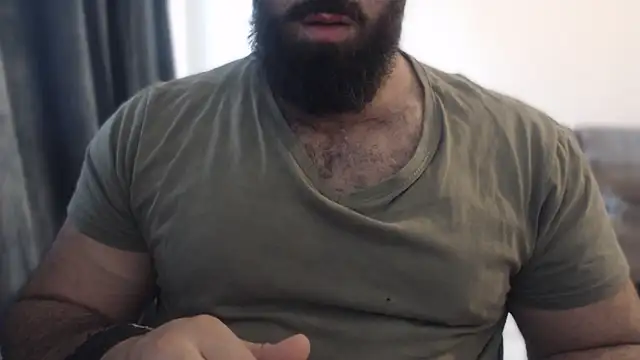 hugemachohandsome online show from 10.11.25