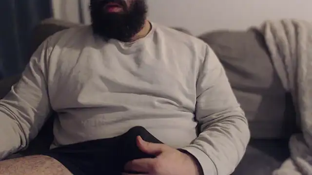 hugemachohandsome online show from 12.22.25